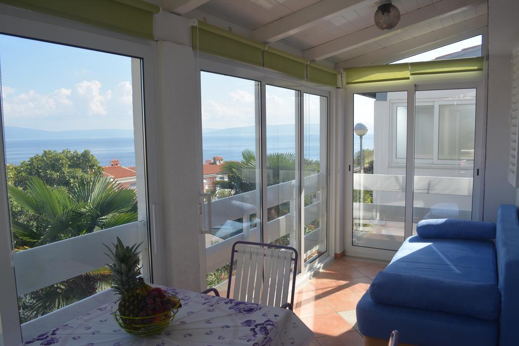 Apartment Vesna رافني المظهر الخارجي الصورة